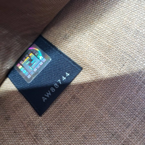 Fendi Selleria Wallet Metalic Gold Pebble Leather Wallet Bifold Large Logo Glam - Picture 6 of 11